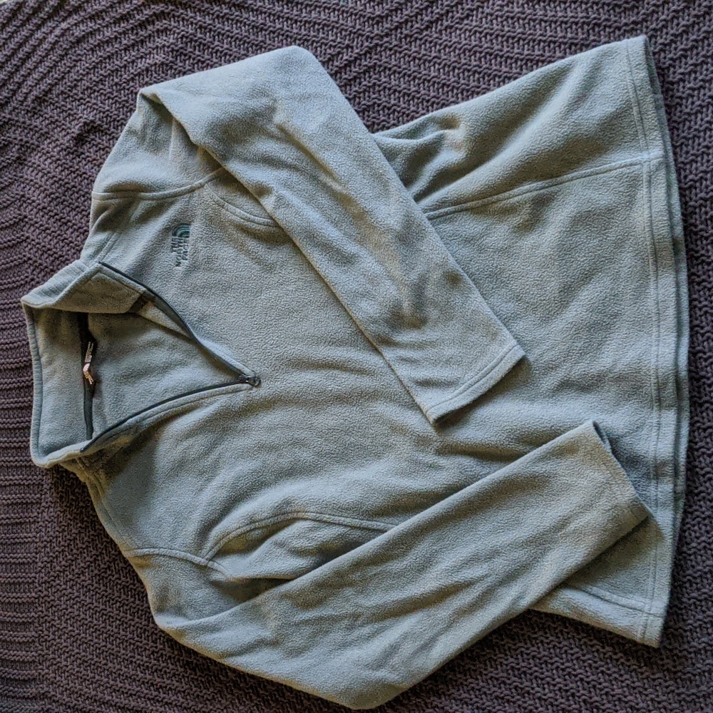 The North Face Teal 1/4 Zip Fleece (Size M)